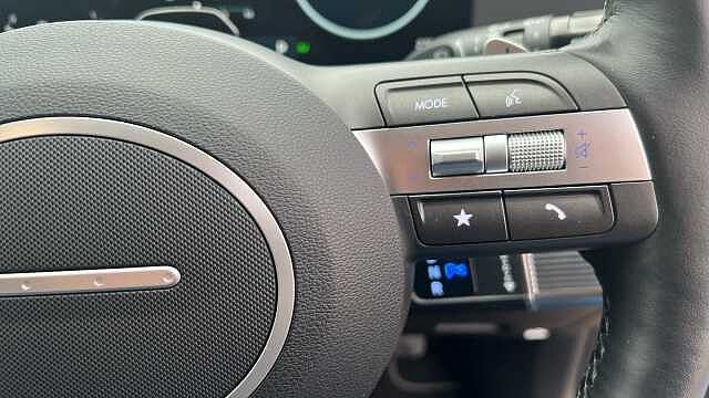 Hyundai KONA 1.6 h-GDi Ultimate SUV 5dr Petrol Hybrid DCT Euro 6 (s/s) (129 ps)
