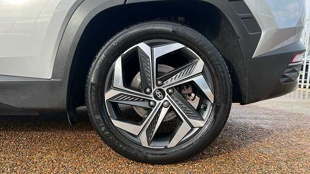 Hyundai TUCSON 1.6 h T-GDi 13.8kWh Ultimate SUV 5dr Petrol Plug-in Hybrid Auto 4WD Euro 6 (s/s)