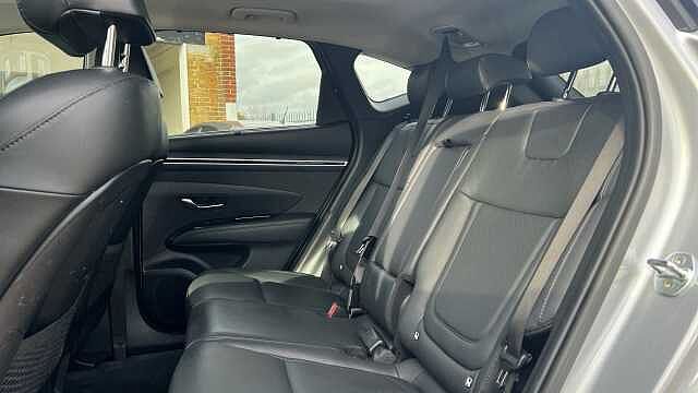 Hyundai TUCSON 1.6 h T-GDi 13.8kWh Ultimate SUV 5dr Petrol Plug-in Hybrid Auto 4WD Euro 6 (s/s)