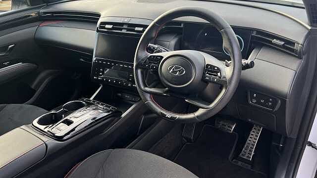 Hyundai TUCSON 1.6 h T-GDi N Line S SUV 5dr Petrol Hybrid Auto Euro 6 (s/s) (230 ps) Serenity White