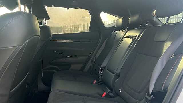 Hyundai TUCSON 1.6 h T-GDi N Line S SUV 5dr Petrol Hybrid Auto Euro 6 (s/s) (230 ps) Serenity White