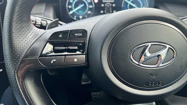 Hyundai TUCSON 1.6 h T-GDi N Line S SUV 5dr Petrol Hybrid Auto Euro 6 (s/s) (230 ps) Serenity White