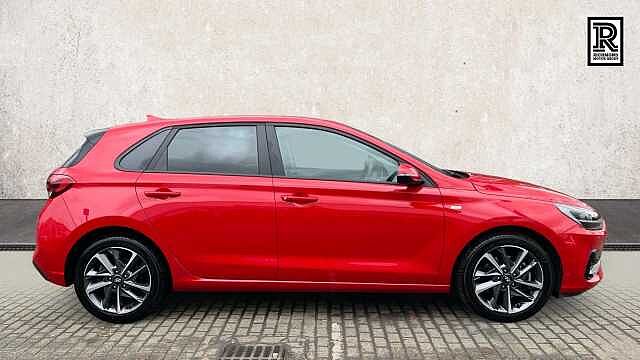 Hyundai i30 1.0 T-GDi MHEV Premium Hatchback 5dr Petrol Hybrid Manual Euro 6 (s/s) (120 ps)