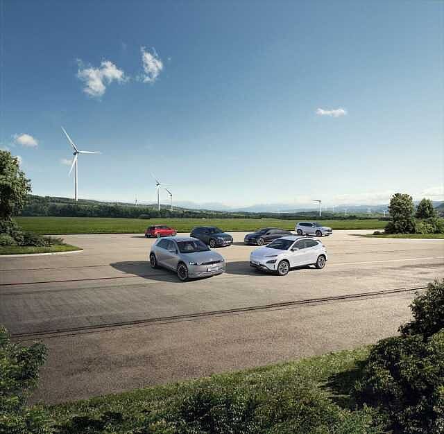 Hyundai BAYON 1.0 T-GDi MHEV Premium SUV 5dr Petrol Hybrid Manual Euro 6 (s/s) (120 ps)