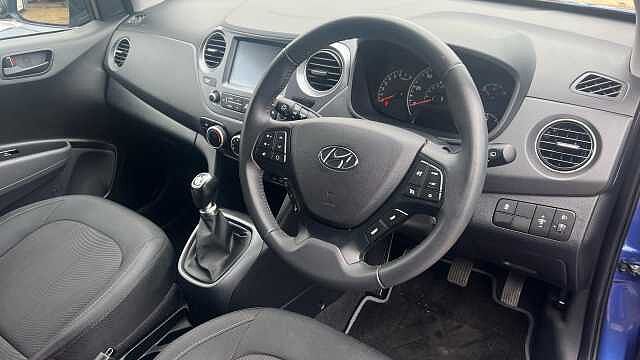 Hyundai i10 1.0 Play Hatchback 5dr Petrol Manual Euro 6 (67 ps)
