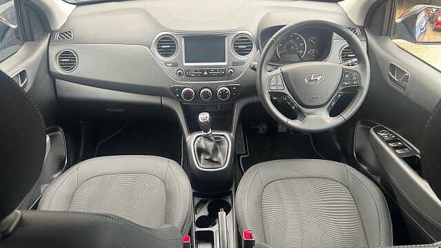 Hyundai i10 1.0 Play Hatchback 5dr Petrol Manual Euro 6 (67 ps)