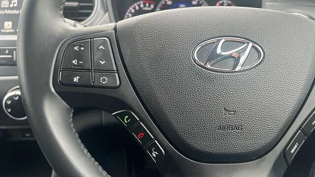 Hyundai i10 1.0 Play Hatchback 5dr Petrol Manual Euro 6 (67 ps)