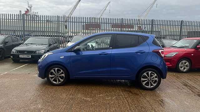 Hyundai i10 1.0 Play Hatchback 5dr Petrol Manual Euro 6 (67 ps)