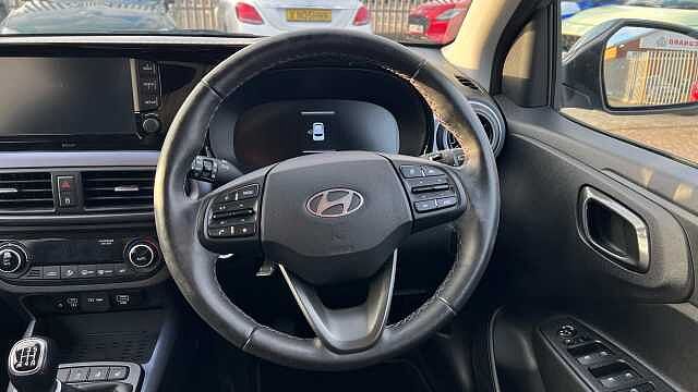 Hyundai i10 1.0 Premium Hatchback 5dr Petrol Manual Euro 6 (s/s) (67 ps)