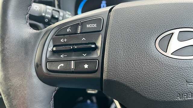 Hyundai i10 1.0 Premium Hatchback 5dr Petrol Manual Euro 6 (s/s) (67 ps)