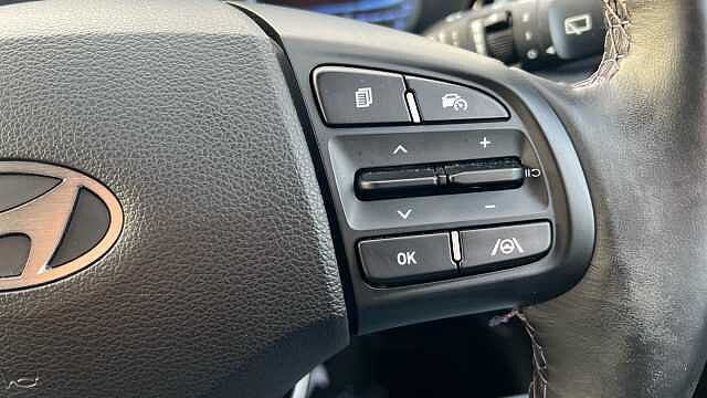 Hyundai i10 1.0 Premium Hatchback 5dr Petrol Manual Euro 6 (s/s) (67 ps)