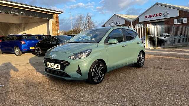 Hyundai i10 1.0 Premium Hatchback 5dr Petrol Manual Euro 6 (s/s) (67 ps)