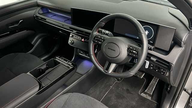 Hyundai TUCSON 1.6 T-GDi N Line SUV 5dr Petrol Hybrid Auto Euro 6 (s/s) (215 ps) SHIMMERING SILVER