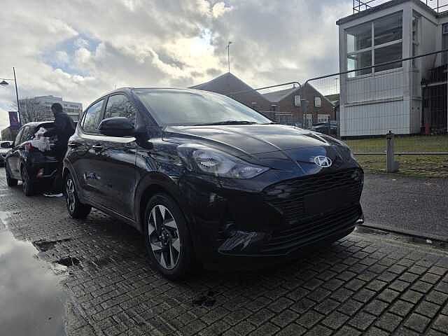 Hyundai i10 1.0 Advance Hatchback 5dr Petrol Auto Euro 6 (s/s) (63 ps)