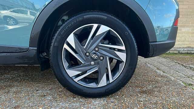 Hyundai BAYON 1.0 T-GDi MHEV SE Connect SUV 5dr Petrol Hybrid Manual Euro 6 (s/s) (100 ps)
