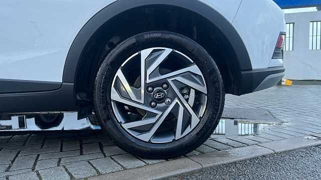 Hyundai BAYON 1.0 T-GDi Advance SUV 5dr Petrol DCT Euro 6 (s/s) (100 ps)