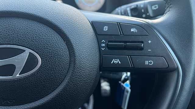 Hyundai BAYON 1.0 T-GDi Advance SUV 5dr Petrol DCT Euro 6 (s/s) (100 ps)