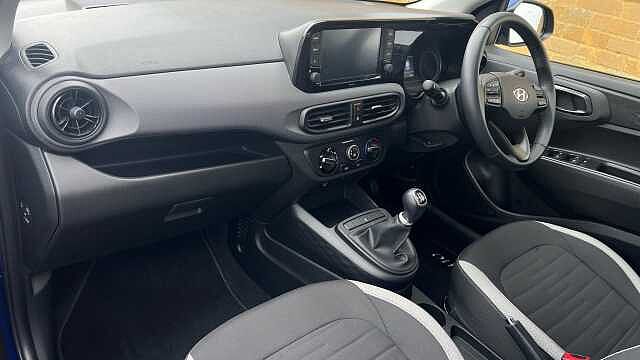 Hyundai i10 1.0 SE Connect Hatchback 5dr Petrol Manual Euro 6 (s/s) (67 ps)