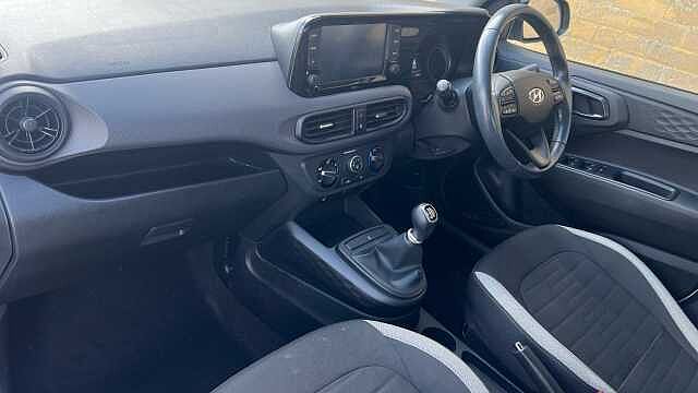Hyundai i10 1.0 SE Connect Hatchback 5dr Petrol Manual Euro 6 (s/s) (67 ps)