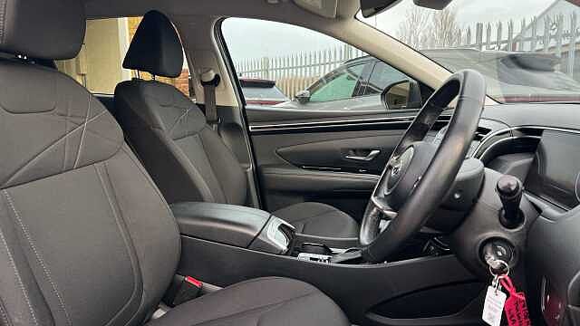 Hyundai TUCSON 1.6 T-GDi MHEV SE Connect SUV 5dr Petrol Hybrid DCT Euro 6 (s/s) (150 ps)
