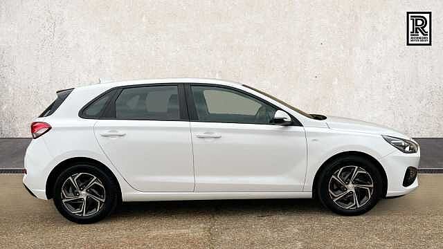 Hyundai i30 1.0 T-GDi MHEV SE Connect Hatchback 5dr Petrol Hybrid Manual Euro 6 (s/s) (120 p
