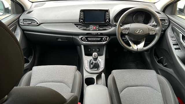 Hyundai i30 1.0 T-GDi MHEV SE Connect Hatchback 5dr Petrol Hybrid Manual Euro 6 (s/s) (120 p