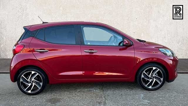 Hyundai i10 1.2 Premium Hatchback 5dr Petrol Auto Euro 6 (s/s) (84 ps)