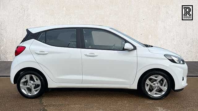 Hyundai i10 1.0 SE Connect Hatchback 5dr Petrol Manual Euro 6 (s/s) (67 ps)