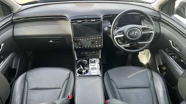 Hyundai TUCSON 1.6 h T-GDi 13.8kWh Ultimate SUV 5dr Petrol Plug-in Hybrid Auto 4WD Euro 6 (s/s)