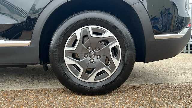 Hyundai Santa Fe 1.6 h T-GDi Premium SUV 5dr Petrol Hybrid Auto Euro 6 (s/s) (230 ps)