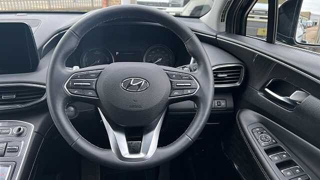 Hyundai Santa Fe 1.6 h T-GDi Premium SUV 5dr Petrol Hybrid Auto Euro 6 (s/s) (230 ps)