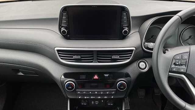 Hyundai TUCSON 1.6 GDi Premium SUV 5dr Petrol Manual Euro 6 (s/s) (132 ps)