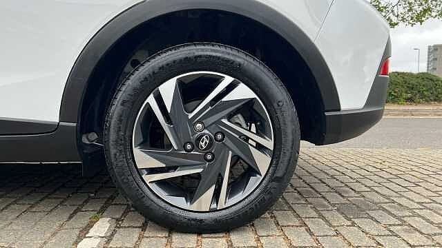 Hyundai BAYON 1.0 T-GDi MHEV SE Connect SUV 5dr Petrol Hybrid Manual Euro 6 (s/s) (100 ps)