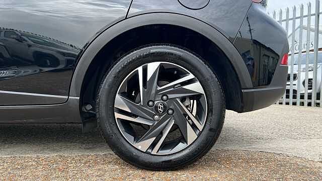 Hyundai BAYON 1.0 T-GDi MHEV SE Connect SUV 5dr Petrol Hybrid DCT Euro 6 (s/s) (100 ps)
