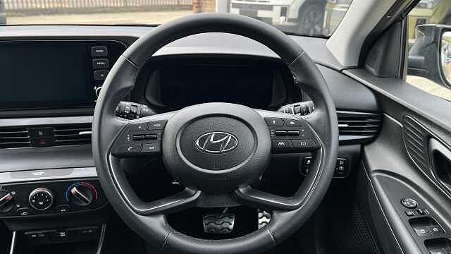 Hyundai BAYON 1.0 T-GDi MHEV SE Connect SUV 5dr Petrol Hybrid DCT Euro 6 (s/s) (100 ps)