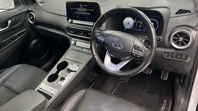 Hyundai KONA 64kWh Ultimate SUV 5dr Electric Auto (10.5kW Charger) (204 ps)