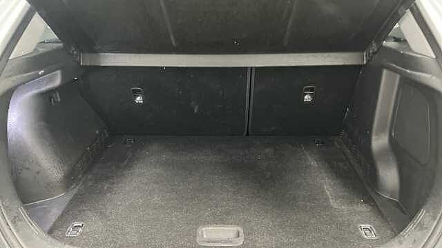 Hyundai KONA 64kWh Ultimate SUV 5dr Electric Auto (10.5kW Charger) (204 ps)