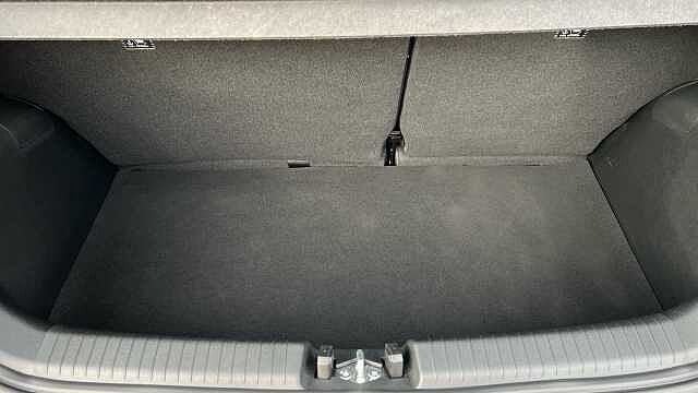 Hyundai i10 1.0 Advance Hatchback 5dr Petrol Auto Euro 6 (s/s) (67 ps)