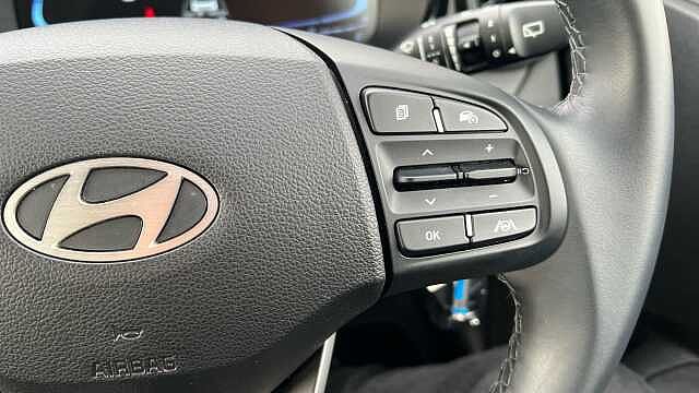 Hyundai i10 1.0 Advance Hatchback 5dr Petrol Auto Euro 6 (s/s) (67 ps)