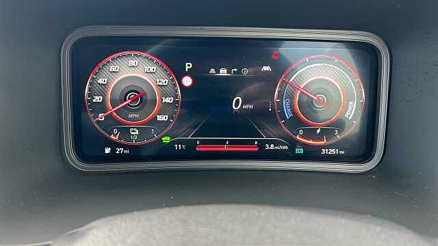 Hyundai KONA 64kWh Premium SUV 5dr Electric Auto (10.5kW Charger) (204 ps)