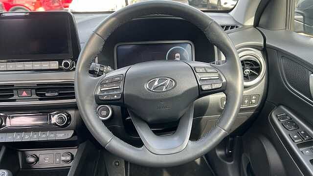 Hyundai KONA 1.0 T-GDi MHEV Ultimate SUV 5dr Petrol Hybrid Manual Euro 6 (s/s) (120 ps)