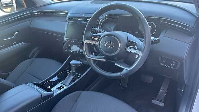 Hyundai TUCSON 1.6 T-GDi MHEV SE Connect SUV 5dr Petrol Hybrid DCT Euro 6 (s/s) (150 ps) Atlas White