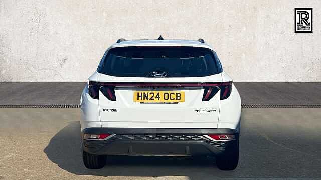 Hyundai TUCSON 1.6 T-GDi MHEV SE Connect SUV 5dr Petrol Hybrid DCT Euro 6 (s/s) (150 ps) Atlas White