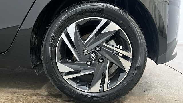 Hyundai i20 1.0 T-GDi MHEV SE Connect Hatchback 5dr Petrol Hybrid DCT Euro 6 (s/s) (100 ps)