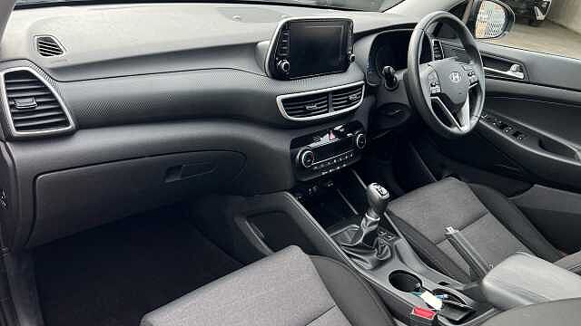 Hyundai TUCSON 1.6 GDi SE Nav SUV 5dr Petrol Manual Euro 6 (s/s) (132 ps)