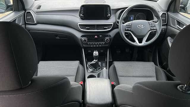 Hyundai TUCSON 1.6 GDi SE Nav SUV 5dr Petrol Manual Euro 6 (s/s) (132 ps)