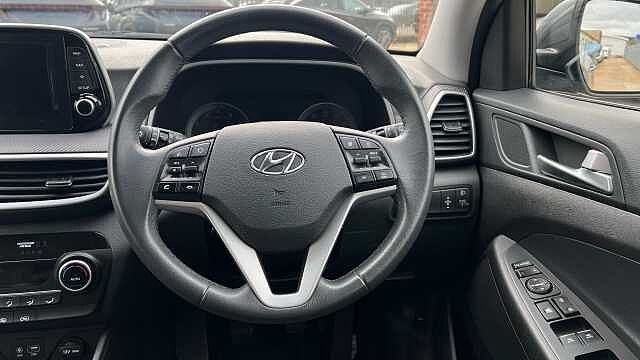 Hyundai TUCSON 1.6 GDi SE Nav SUV 5dr Petrol Manual Euro 6 (s/s) (132 ps)