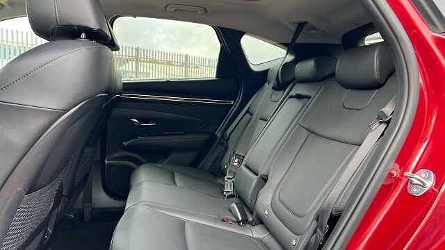 Hyundai TUCSON 1.6 T-GDi Ultimate SUV 5dr Petrol Manual Euro 6 (s/s) (150 ps) Red