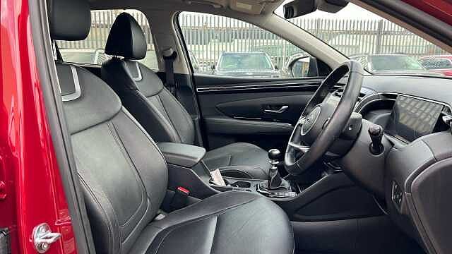 Hyundai TUCSON 1.6 T-GDi Ultimate SUV 5dr Petrol Manual Euro 6 (s/s) (150 ps) Red