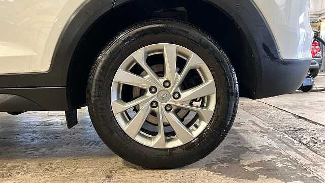 Hyundai TUCSON 1.6 GDi SE Nav SUV 5dr Petrol Manual Euro 6 (s/s) (132 ps)